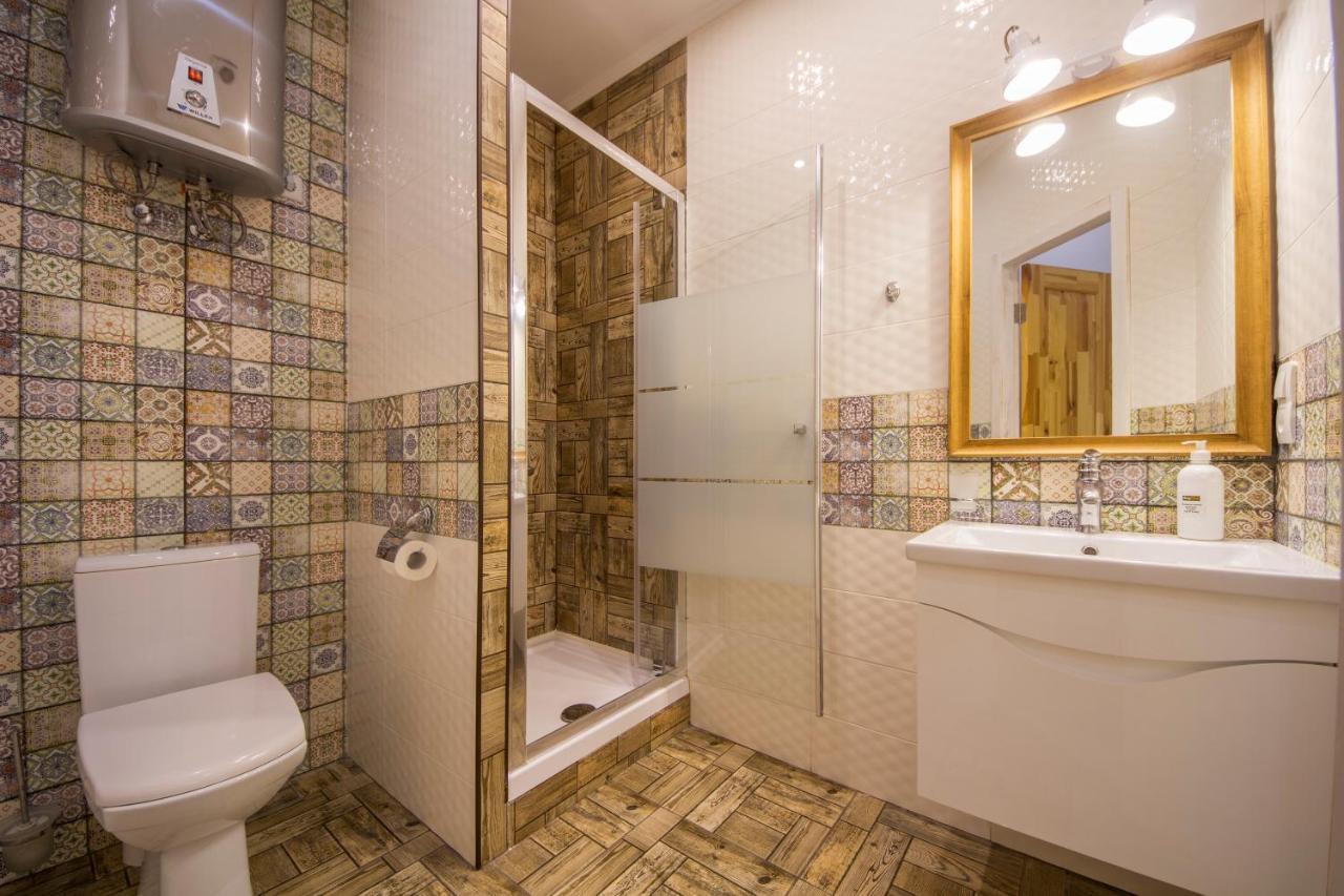 Design Apartments On Velyka Vasylkivska 42 Kiev Eksteriør bilde