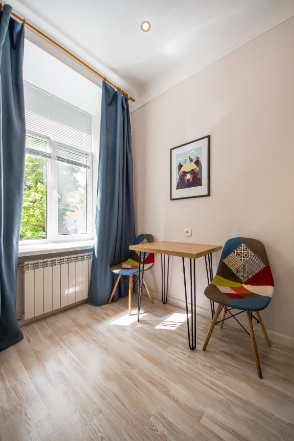 Design Apartments On Velyka Vasylkivska 42 Kiev Eksteriør bilde